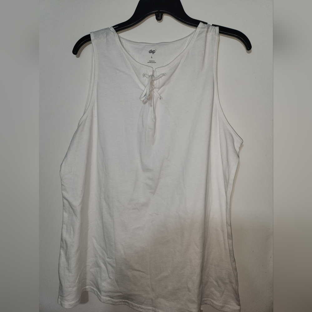 White lace tank top